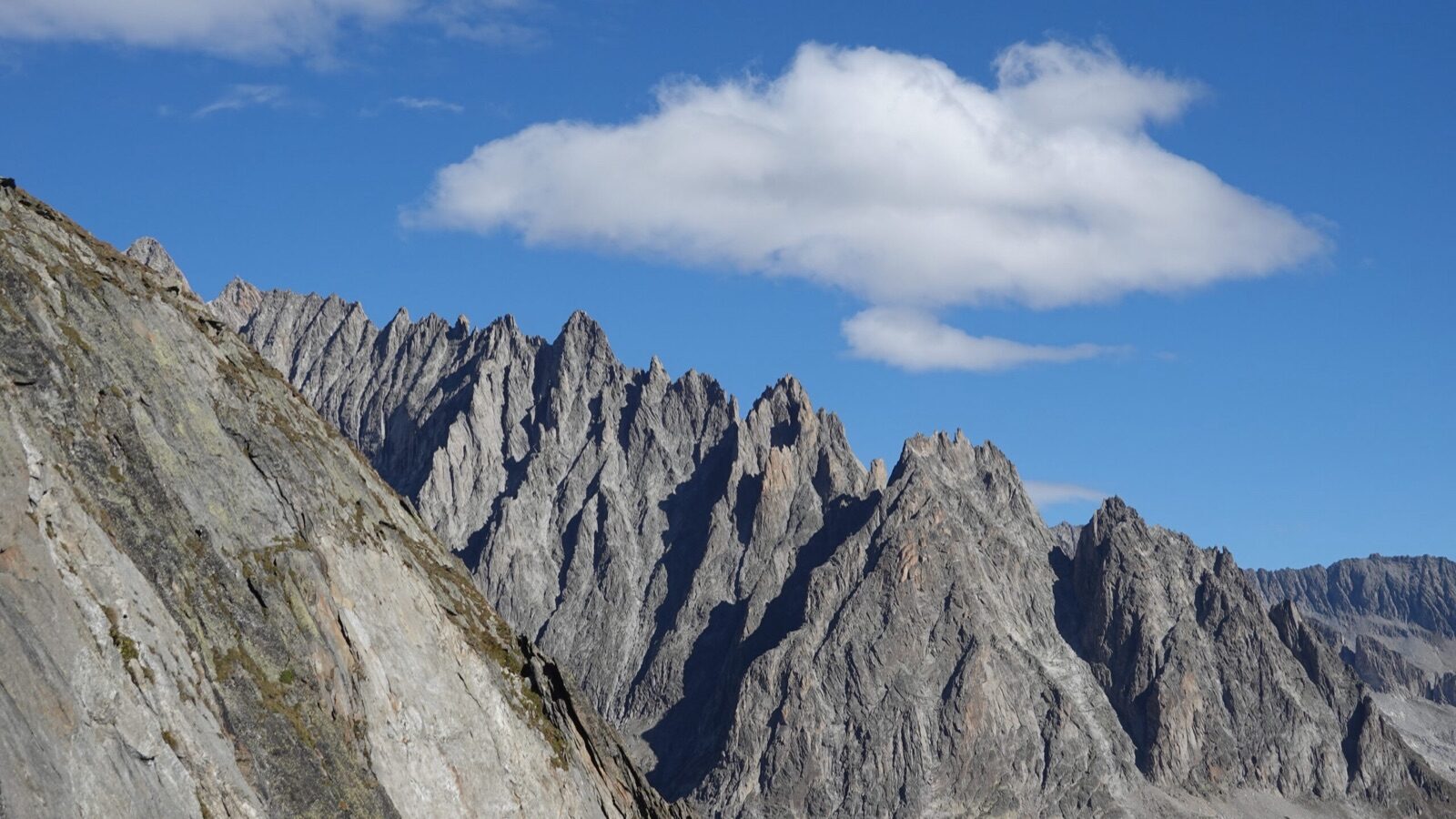To the summit of the Sparrhorn