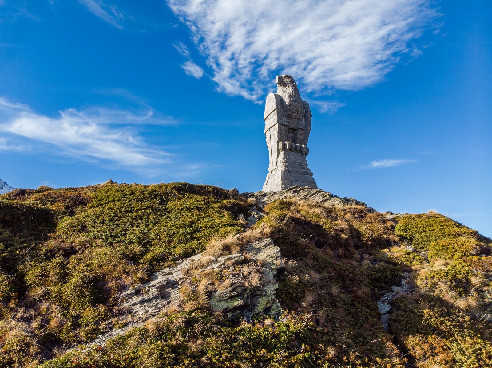 The stone eagle