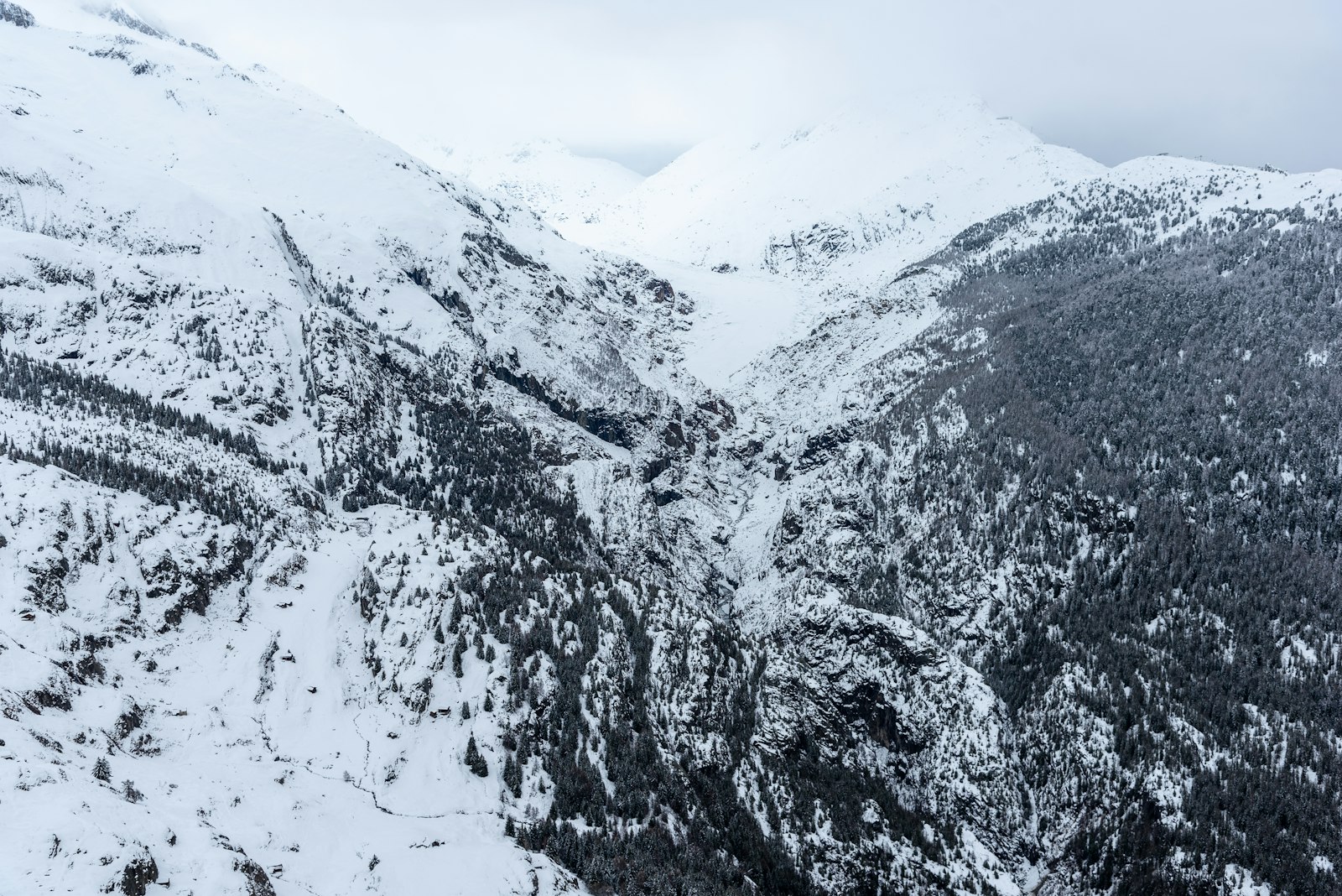 Skiing at Belalp