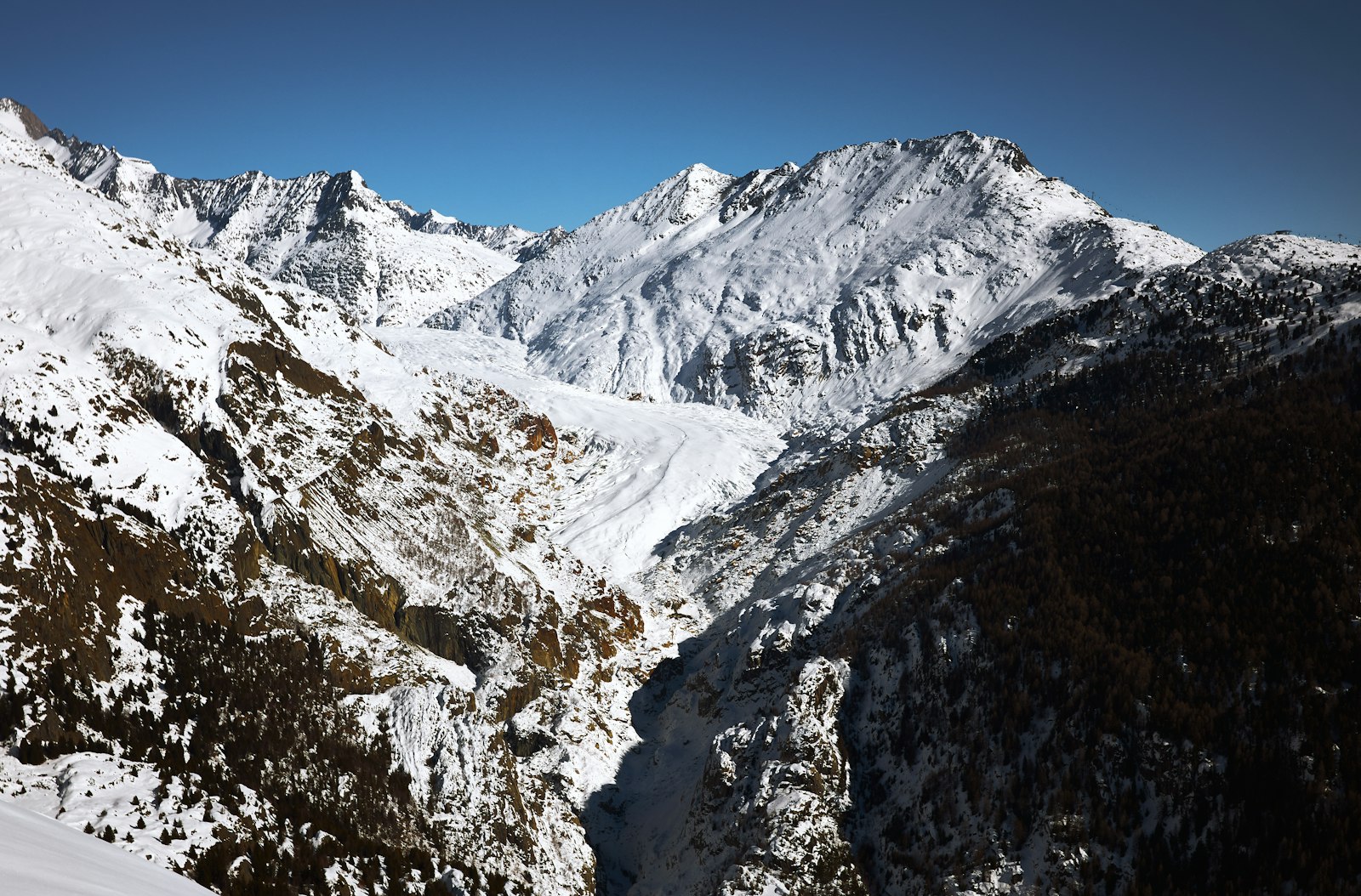 Tobogganing from Belalp to Blatten